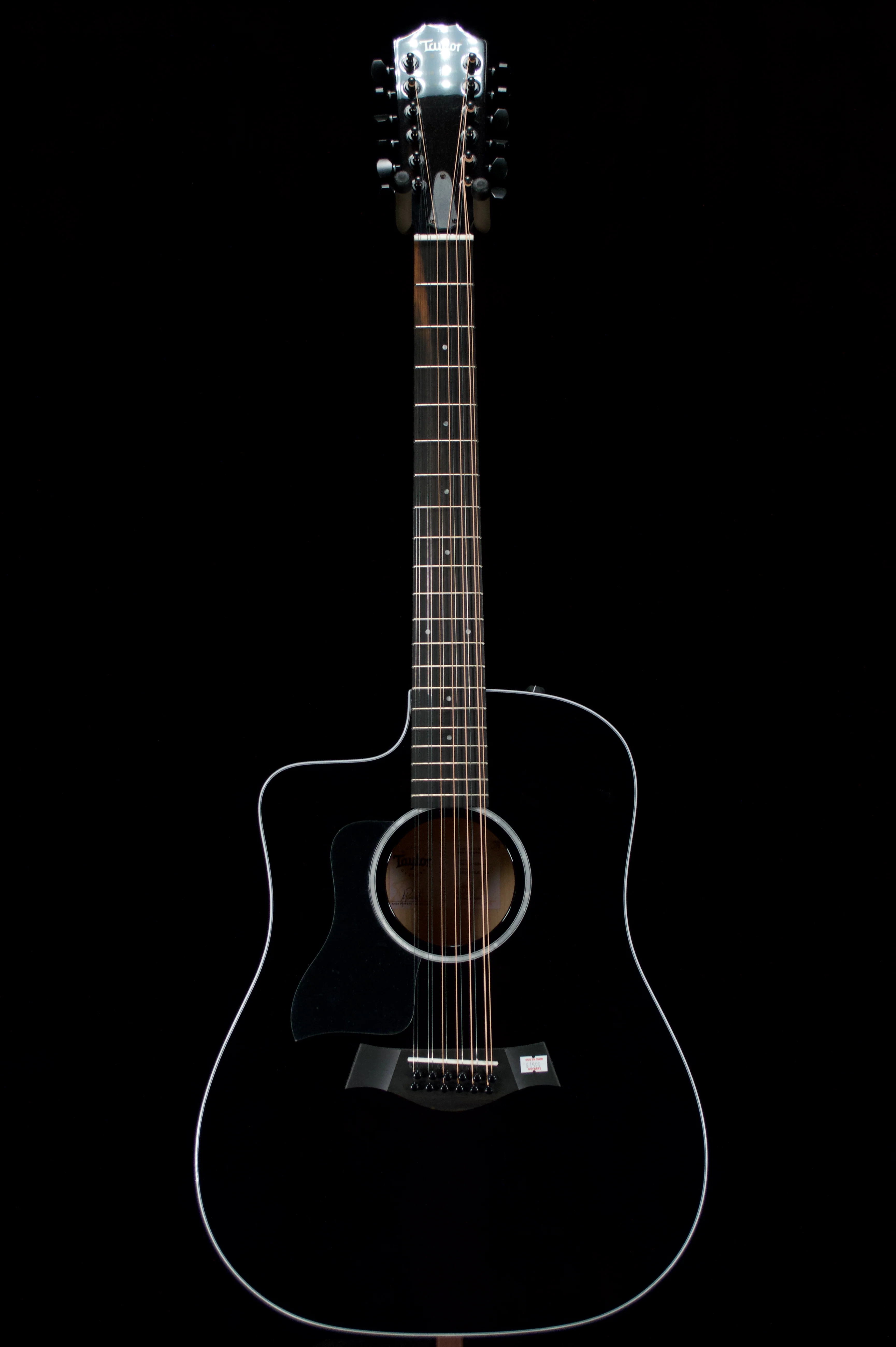 ✅ Taylor 250ce Plus Left Handed 12 String Dreadnought - Image 2