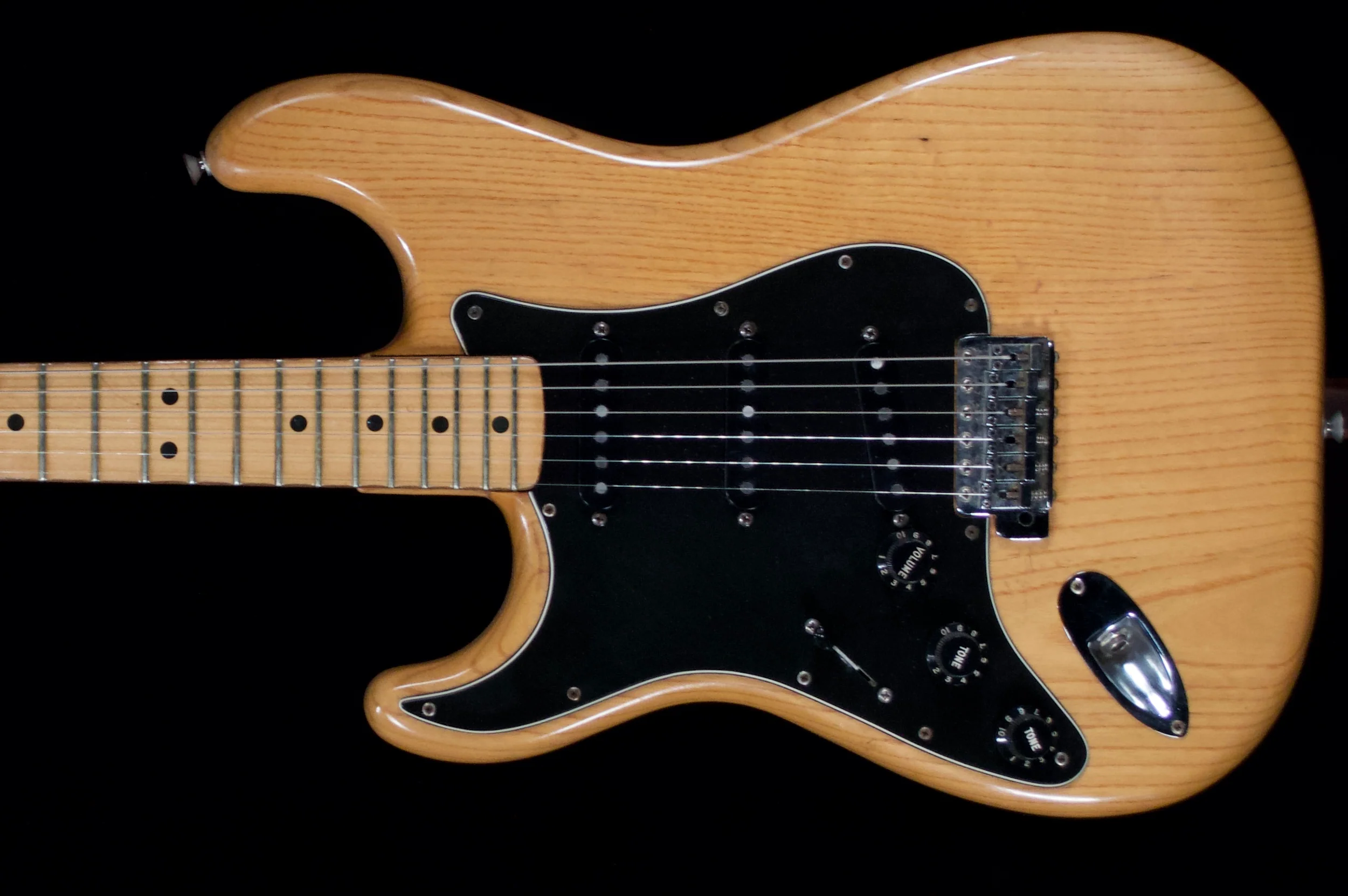 ✅ Fender 1978 Strat Left-handed Guitar in Good condition