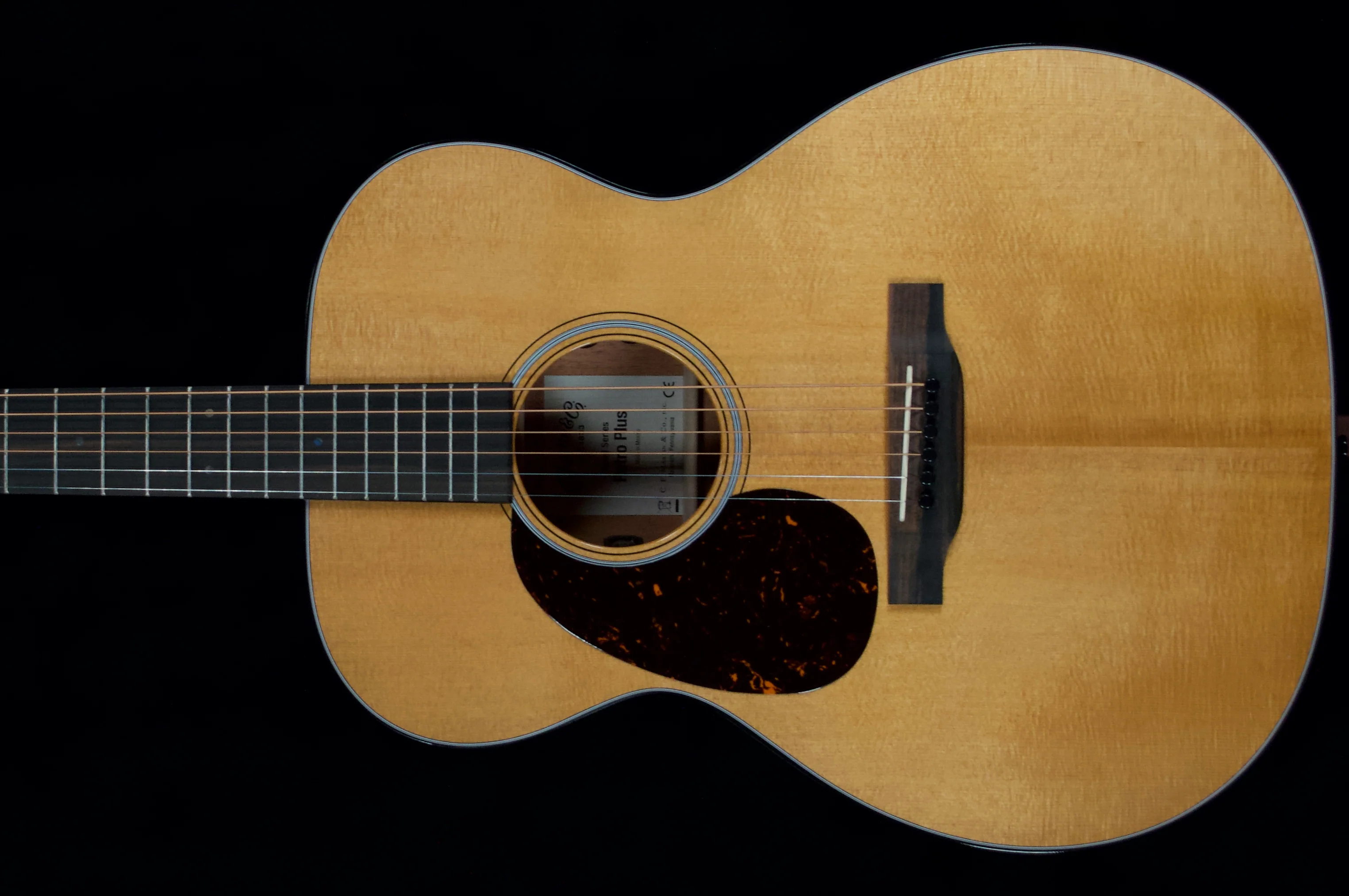 ✅ Martin 000 Retro Plus Left-handed Acoustic Guitar