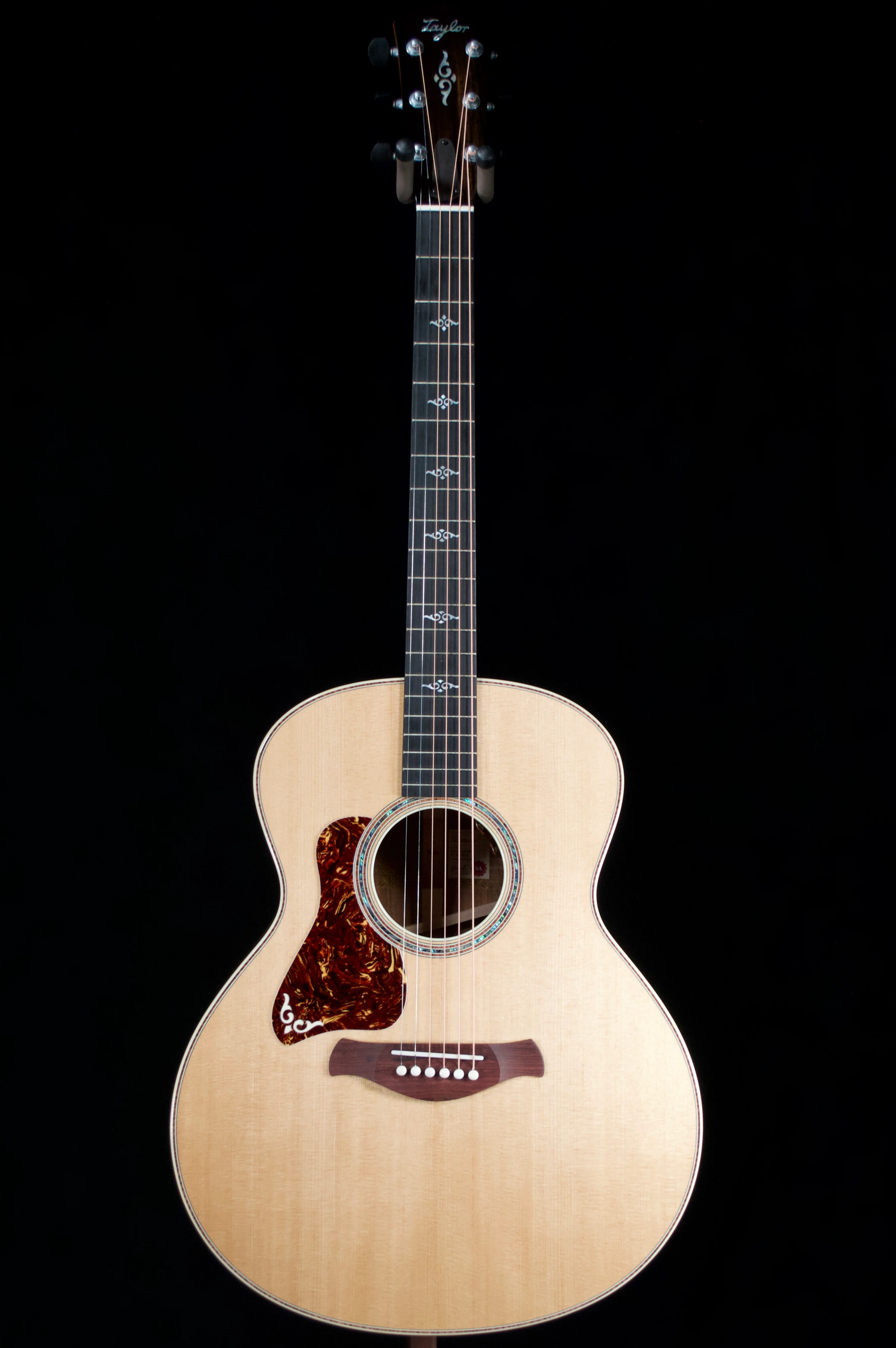 ✅ Taylor Gold Label 814e Koa Left handed acoustic electric guitar - Image 2