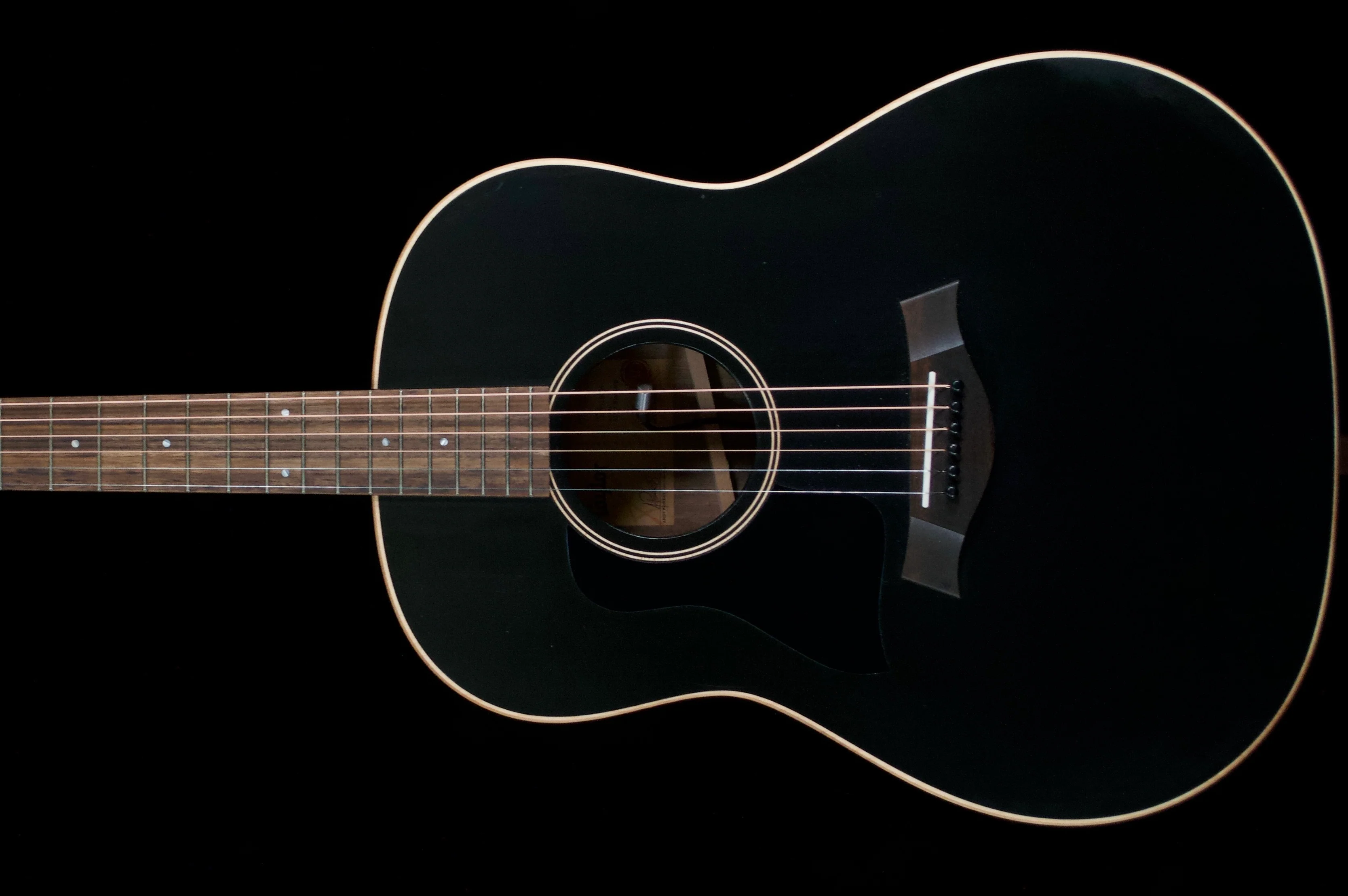✅ Taylor AD17 Blacktop Left-Handed Used