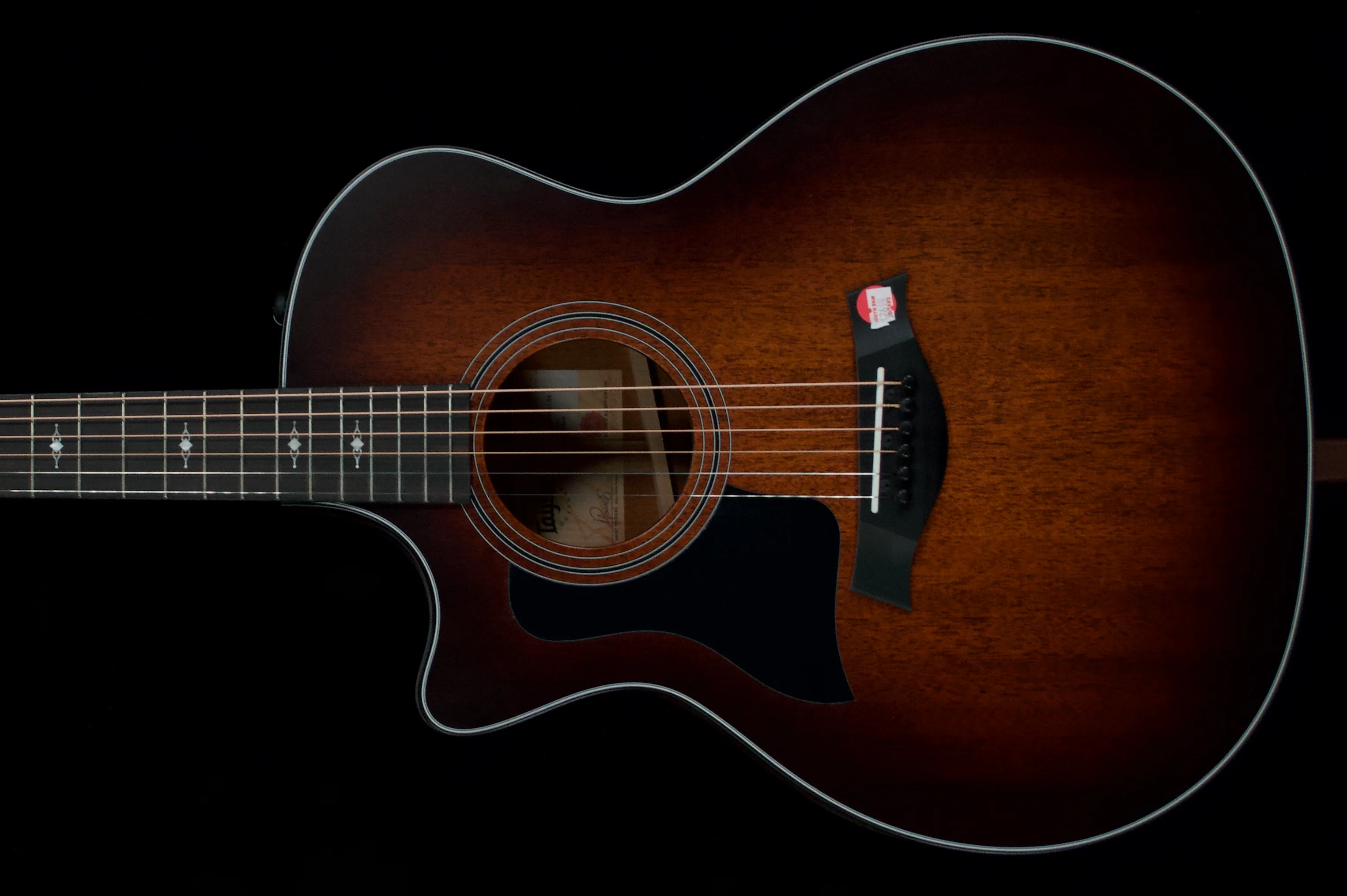 ✅ Taylor 324ce Baritone 6 string Left-Handed
