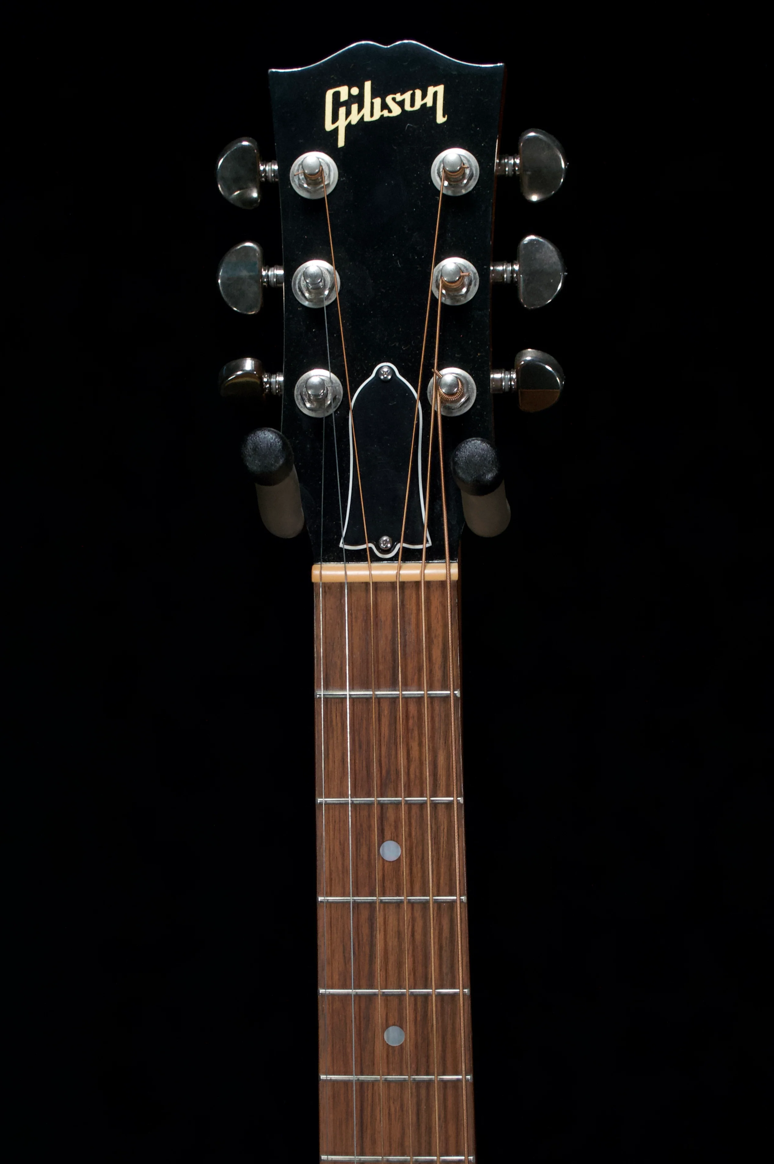 ✅Gibson J45 Walnut Left Handed NOS with case - Image 4