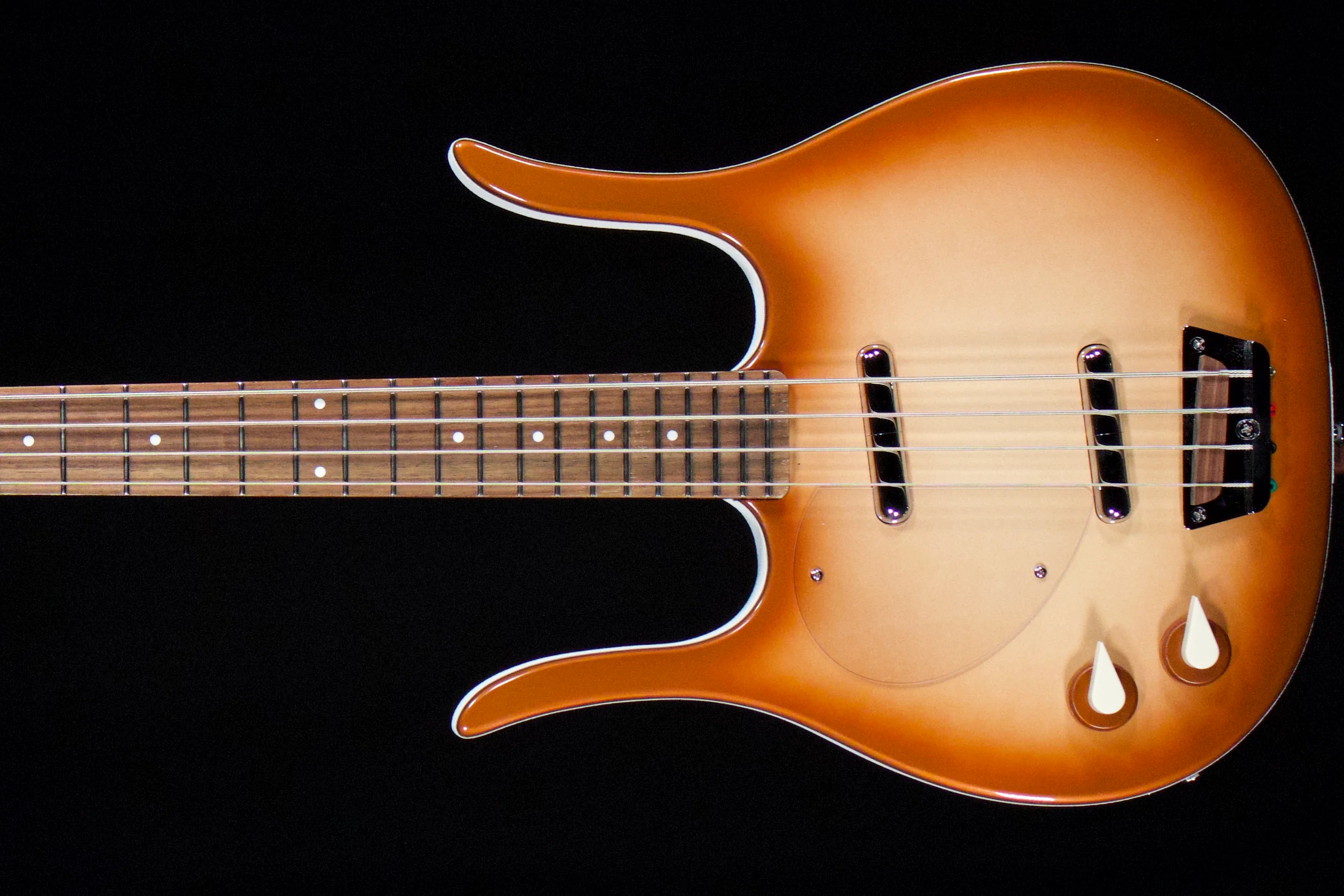 Danelectro Long Horn Bass Left-Handed