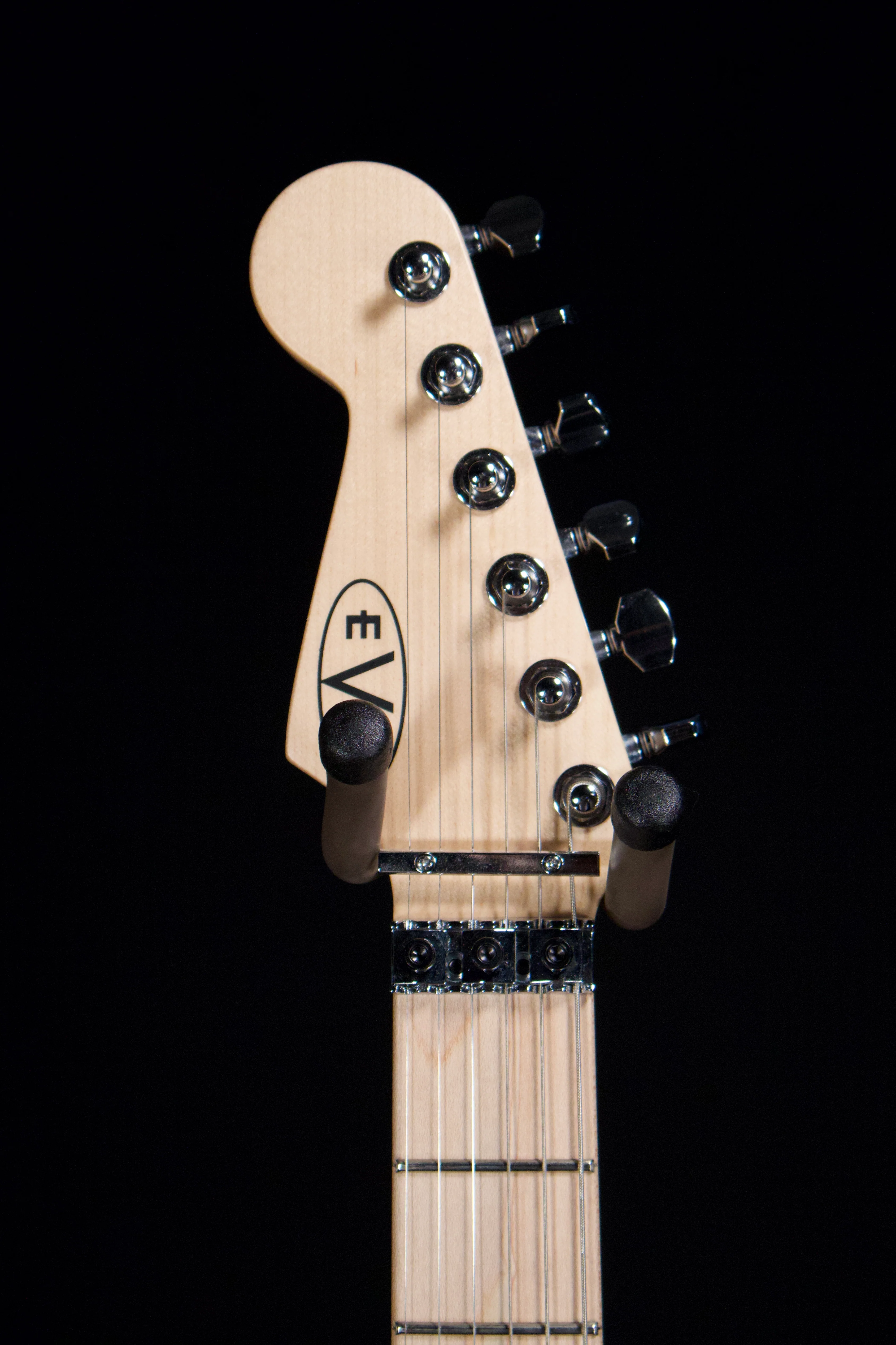 EVH Stripe Left-Handed - Image 3