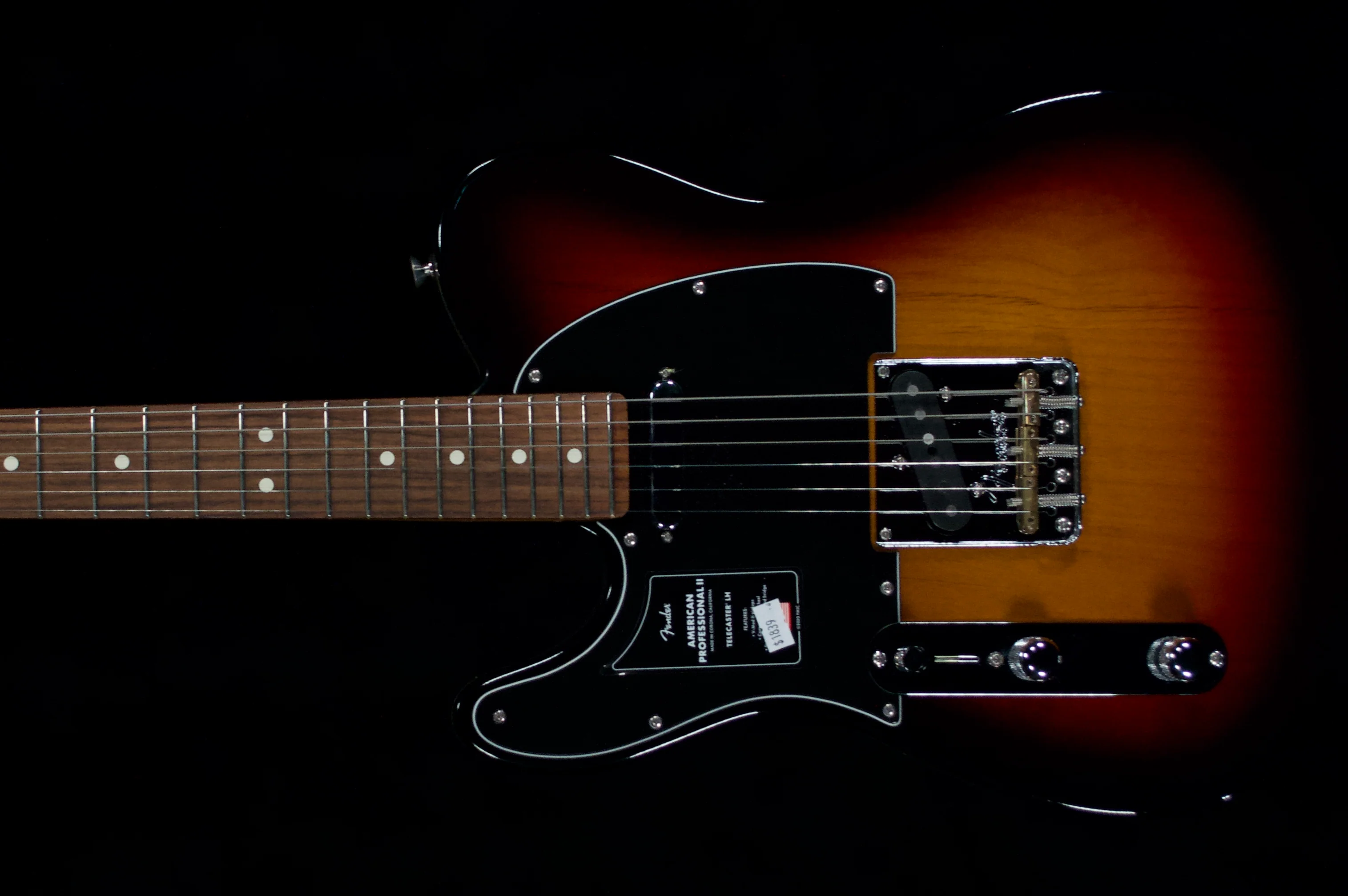 ✅ Fender American Professional 2 Tele Left-handed Electric Guitar - Image 5