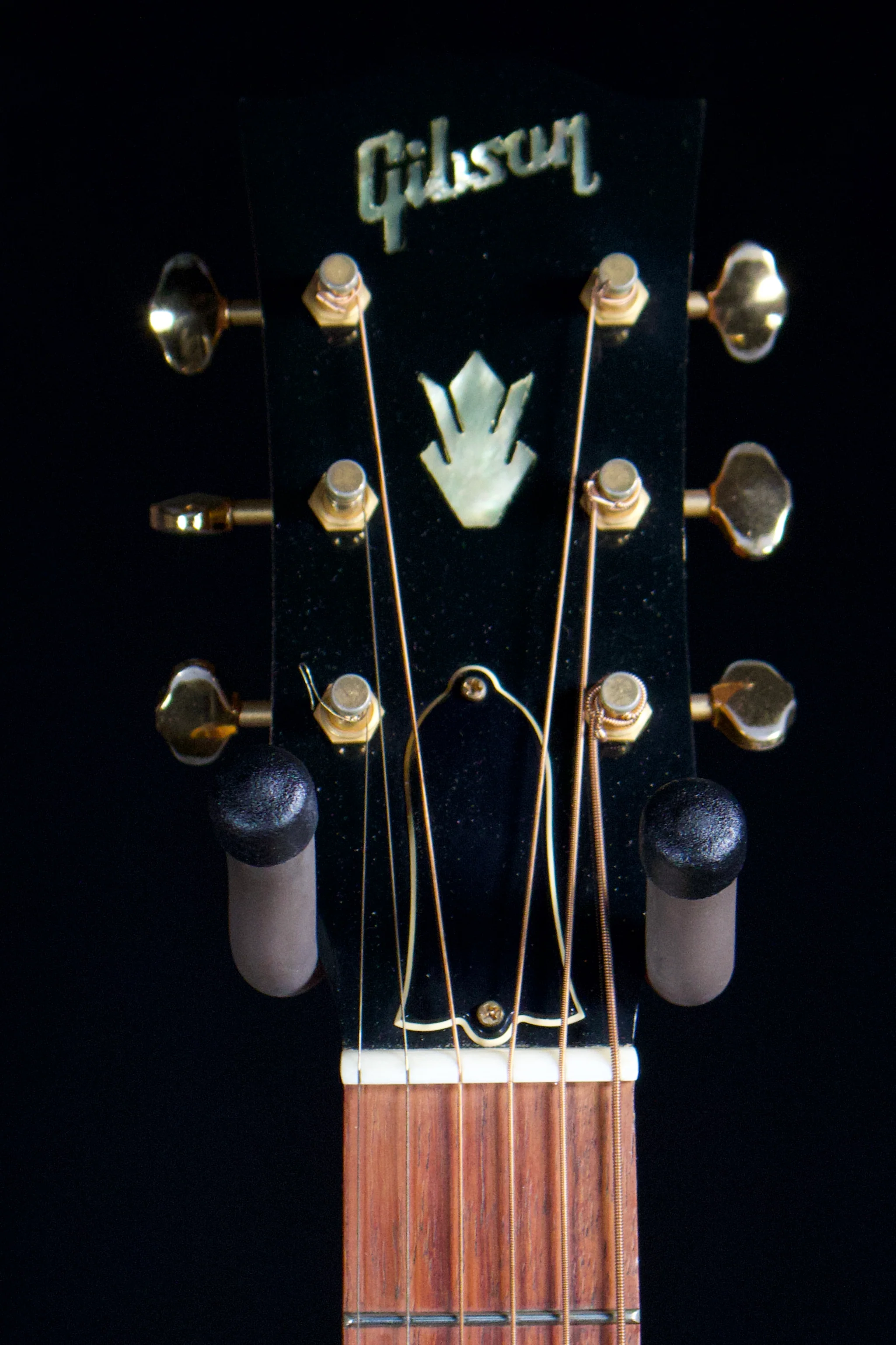 Gibson Cascade Acoustic from the early 200’s. Left-handed. Used - Image 3