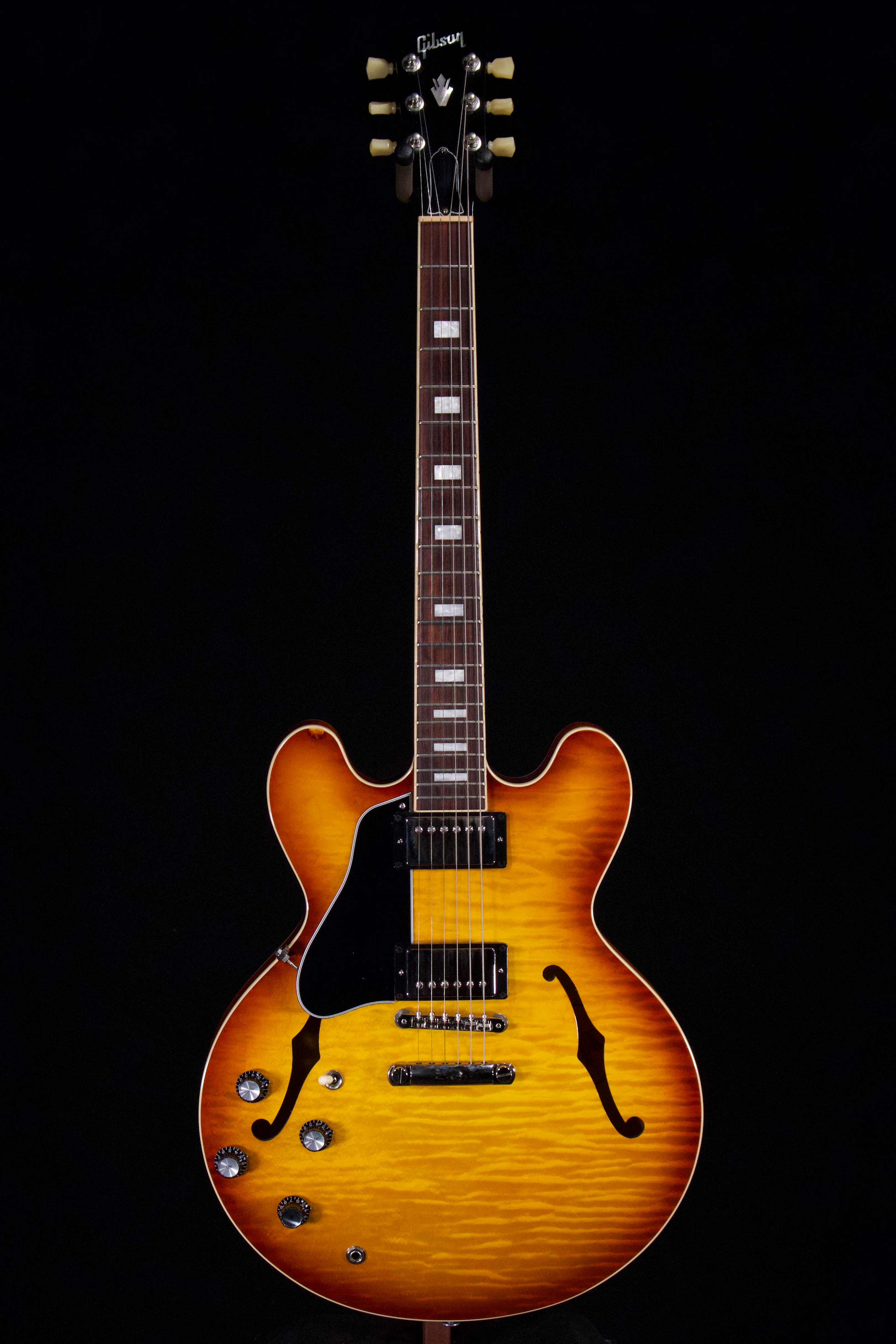 Gibson ES 335 Figured top. Left -Handed. Finish Flaw - Image 2