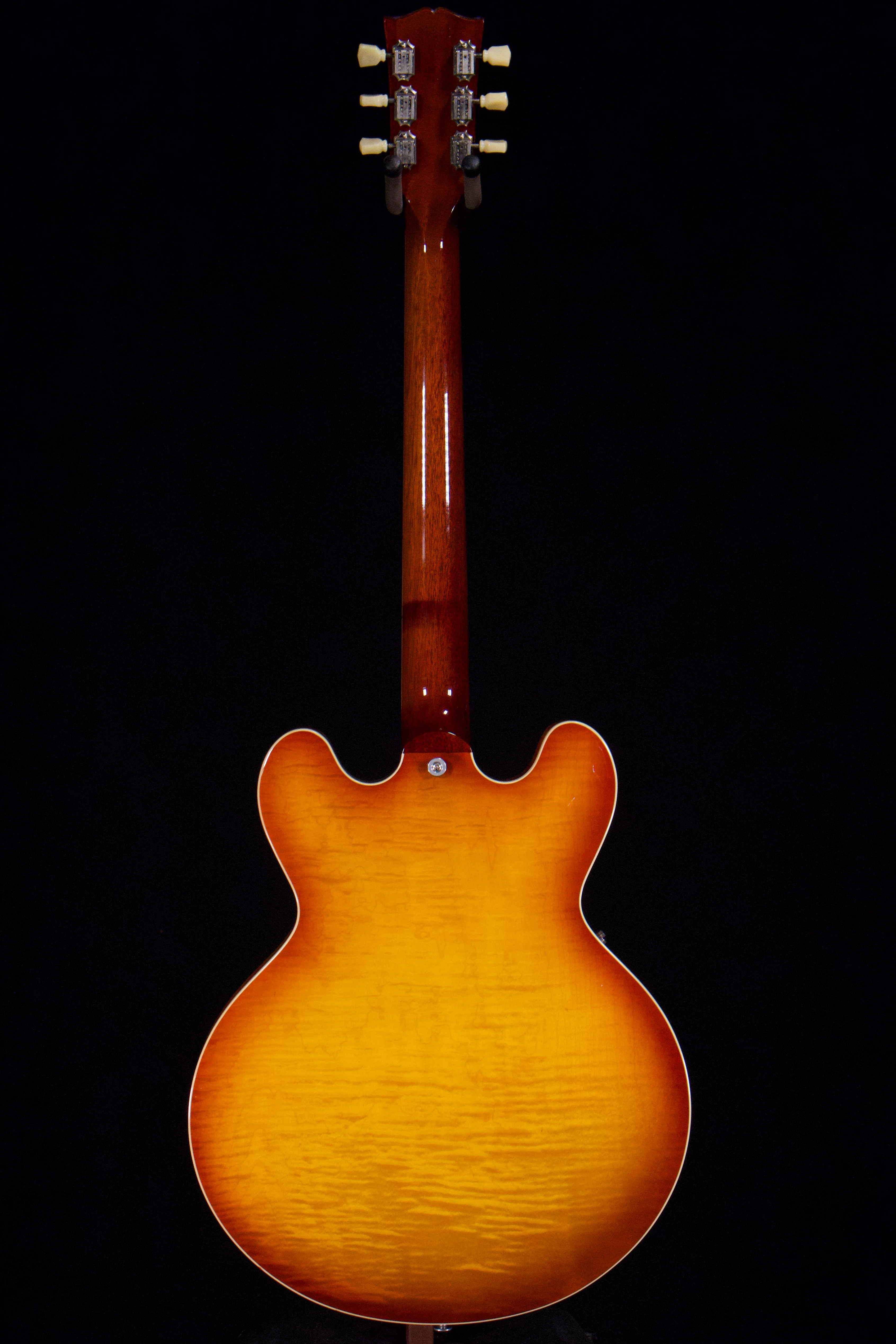 Gibson ES 335 Figured top. Left -Handed. Finish Flaw - Image 4