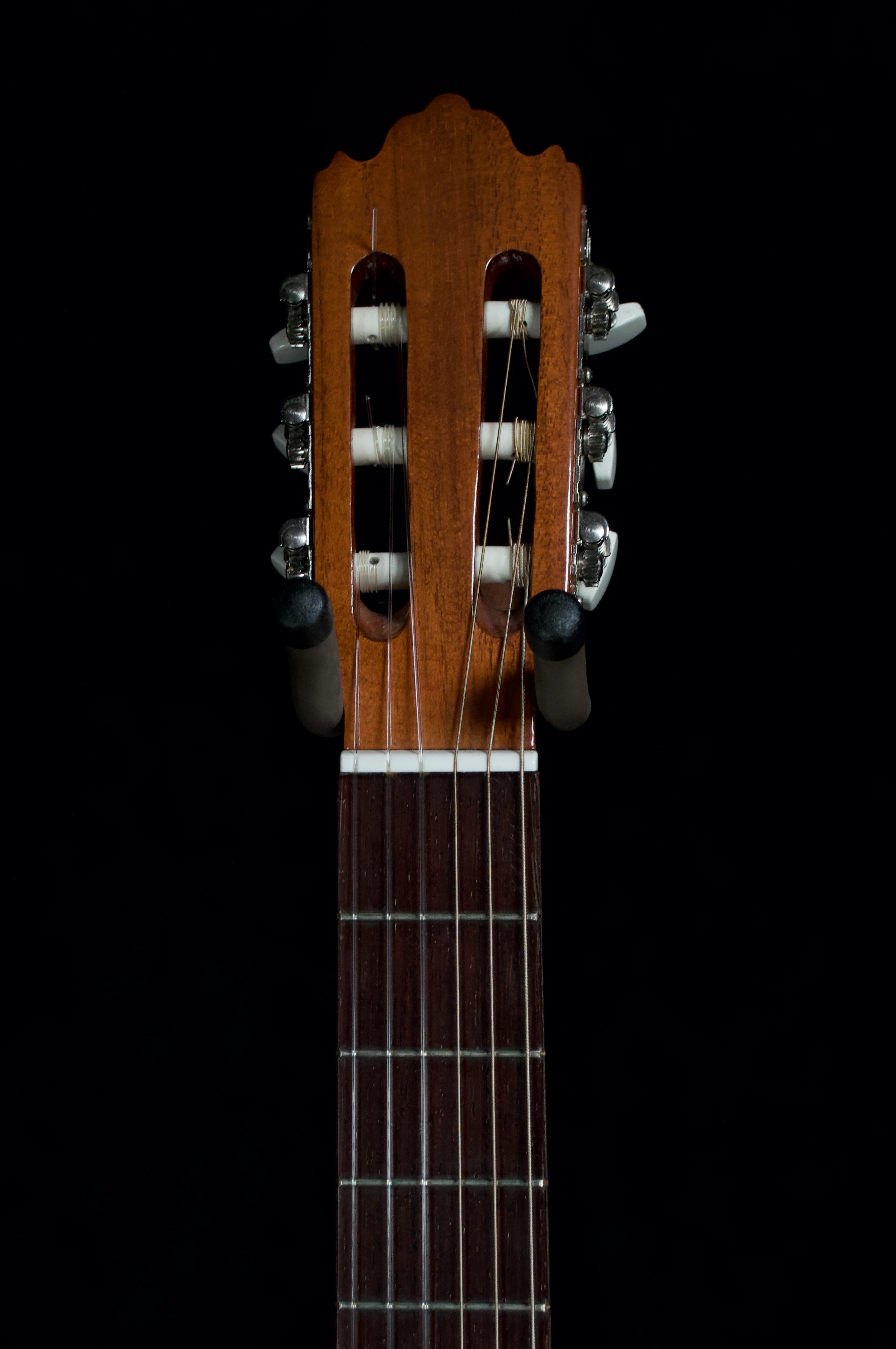 ✅ Hohner Morena Lefty Classical Acoustic Guitar - Image 4