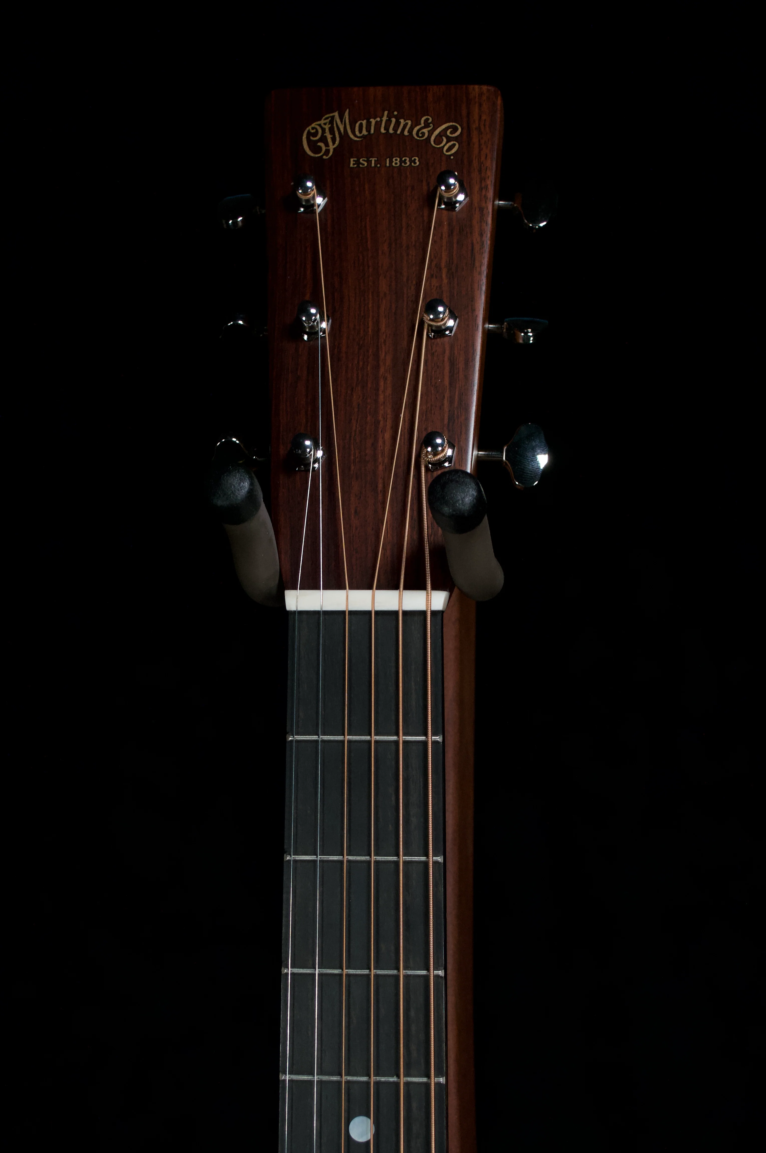 ✅ Martin D-28 Rosewood Left-handed Acoustic Guitar - Image 4
