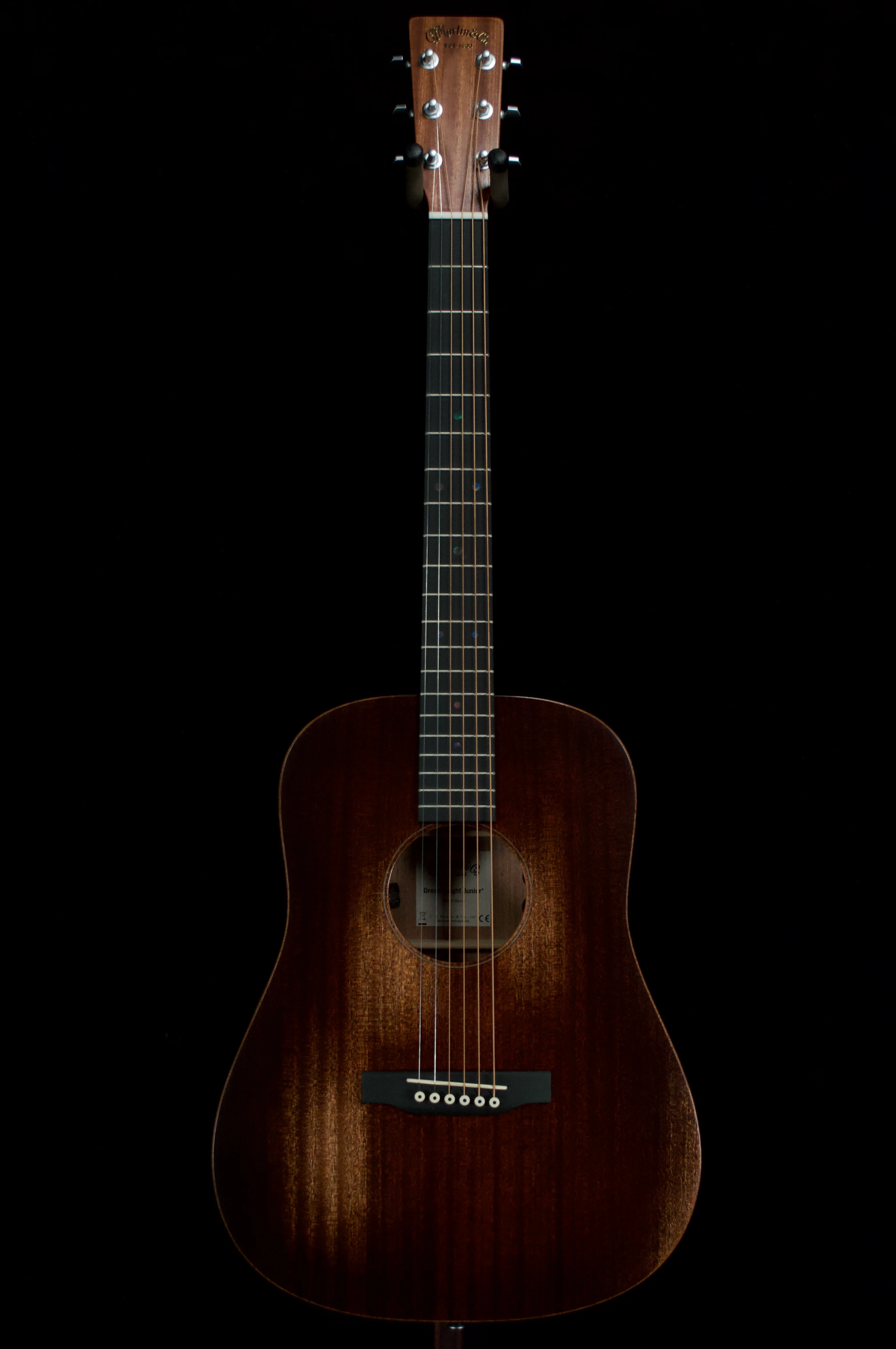 ✅ Martin D JR Street Master Left-handed Acoustic Guitar - Image 2