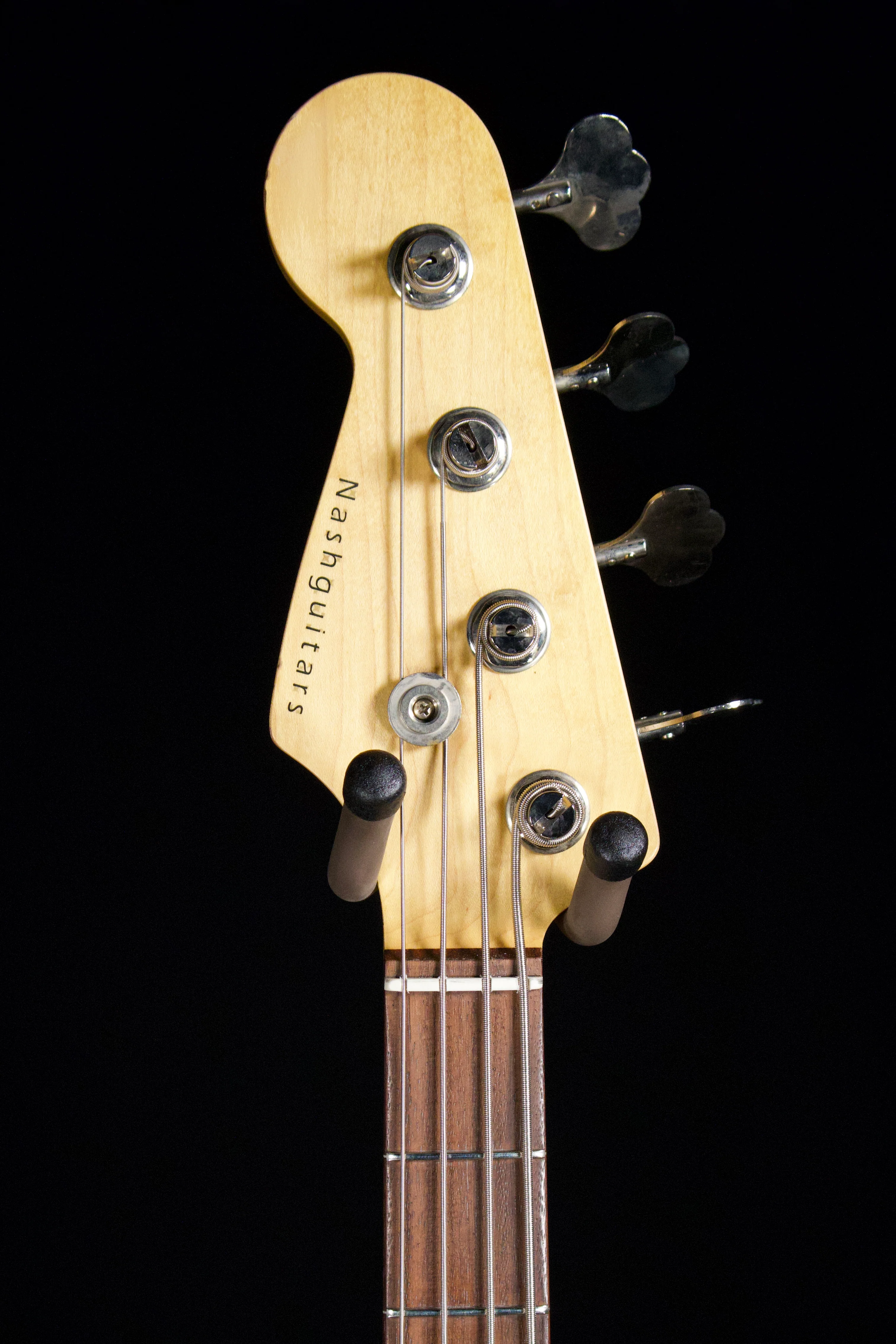 Nash M-63 Bass. Left handed - Image 3