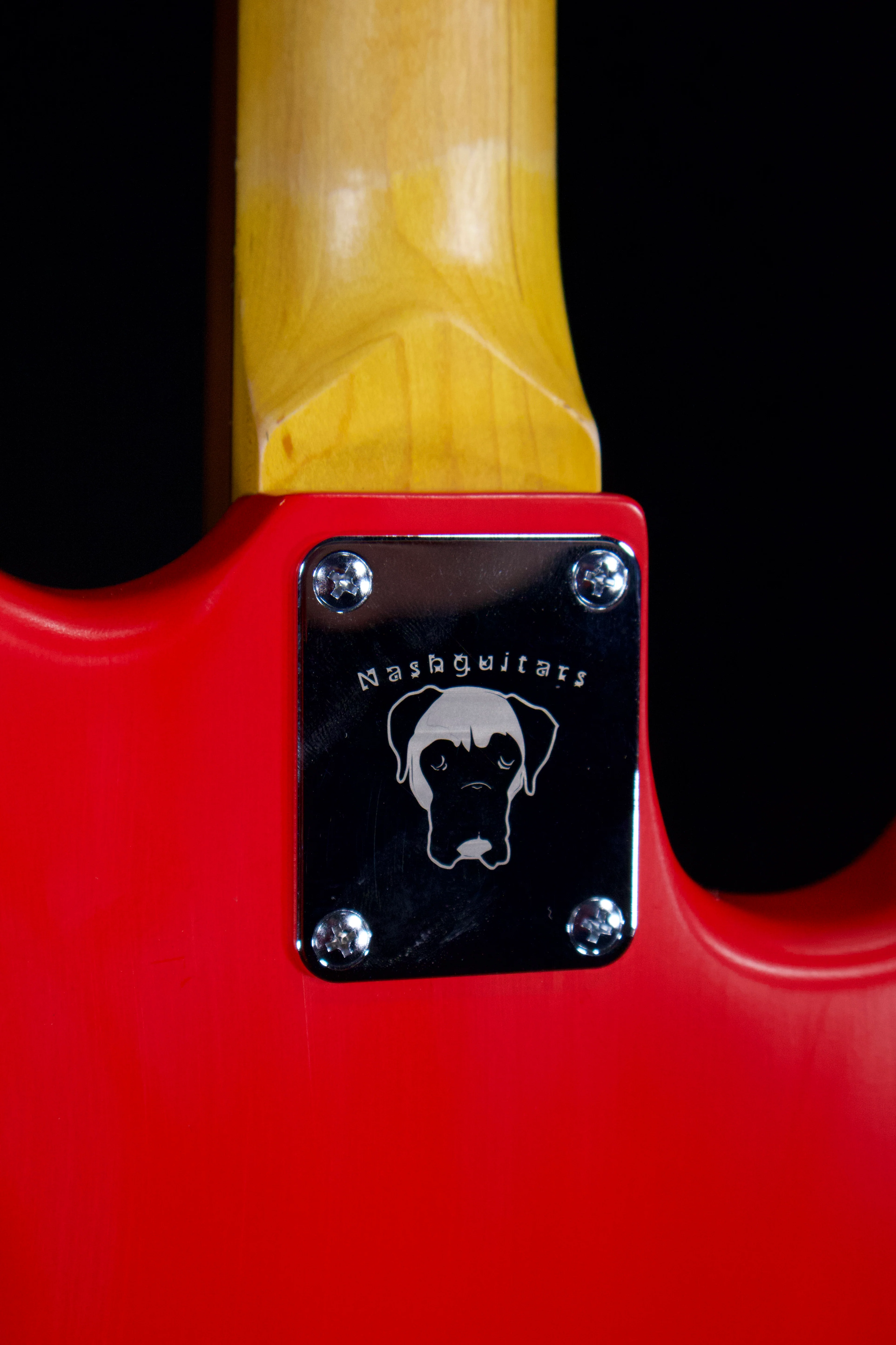 Nash Mustang Bass Left-Handed - Image 5