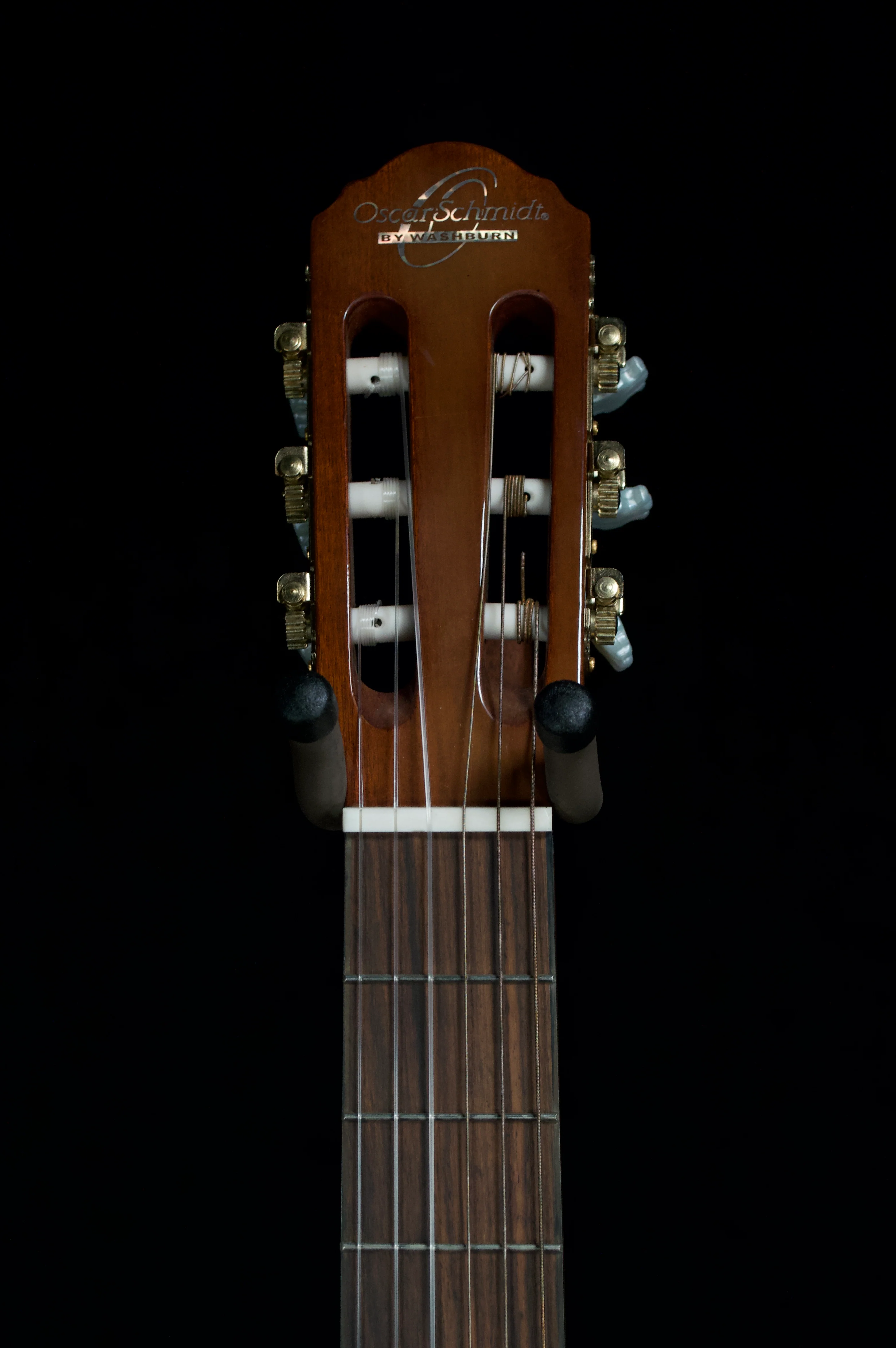 ✅ Oscar Schmidt Classical Left Handed - Image 4