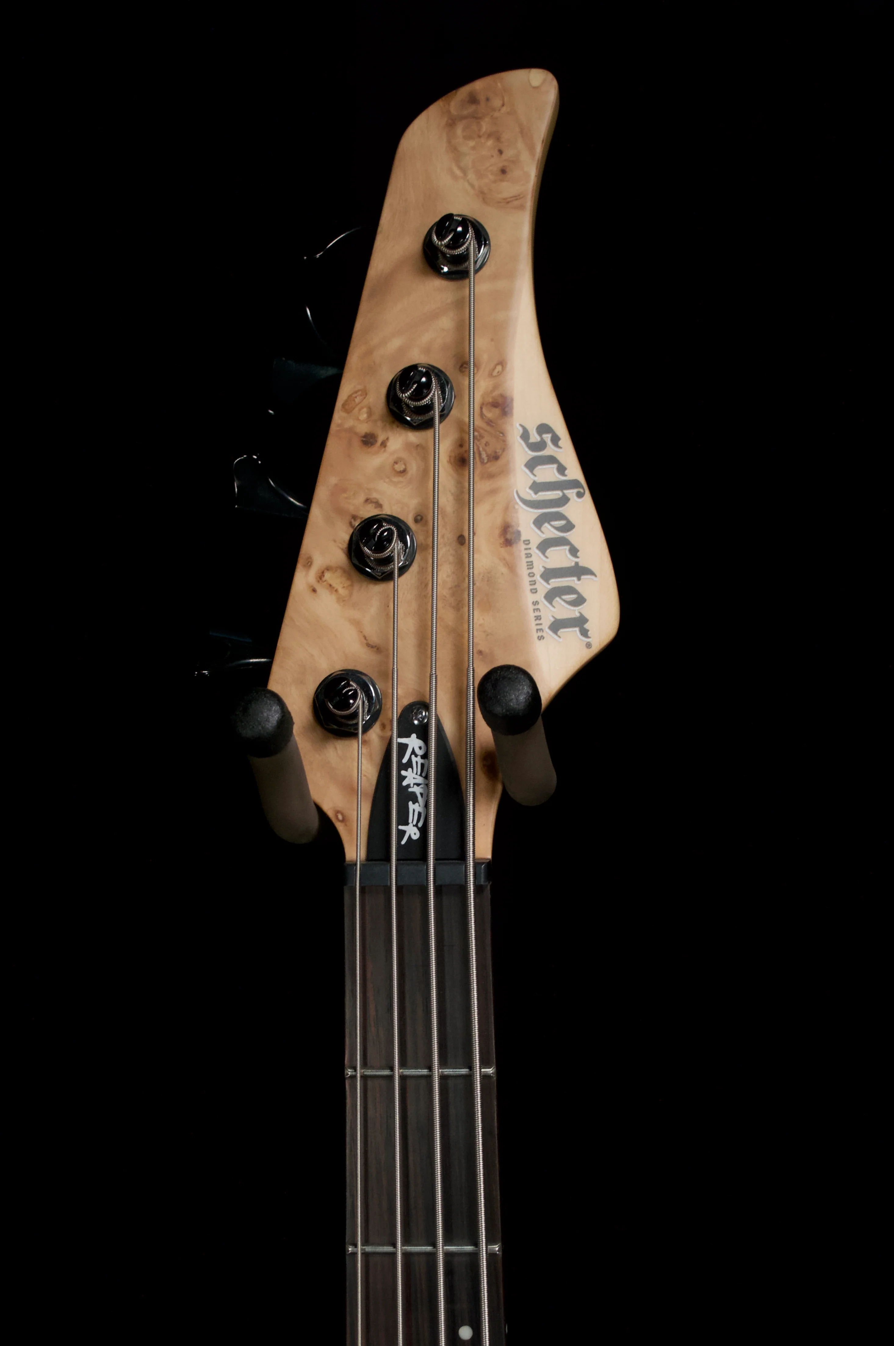 ✅ Schecter Reaper 4 Left Handed Bass - Image 4