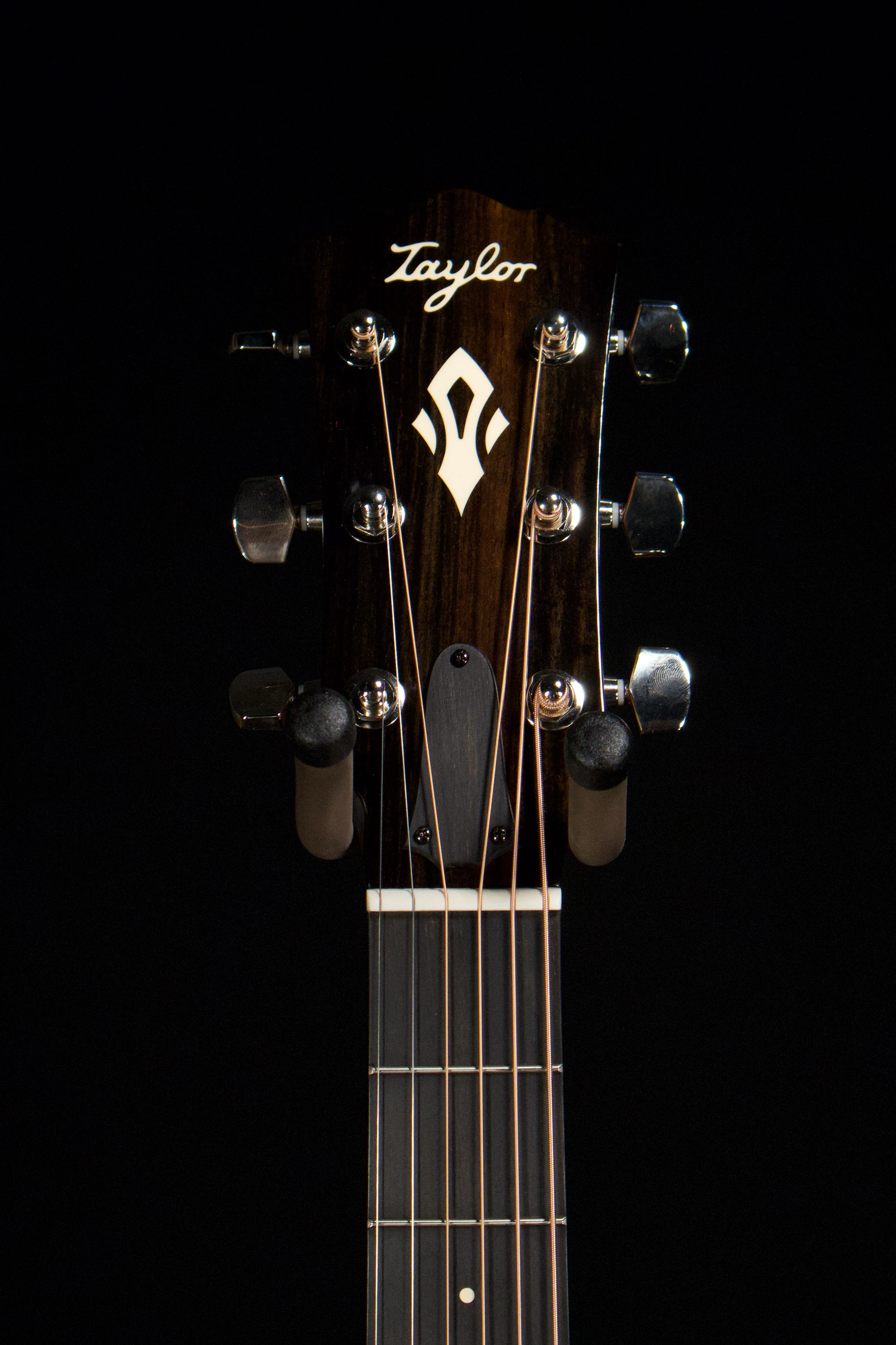 Taylor Gold Label 710e. Left-Handed - Image 3
